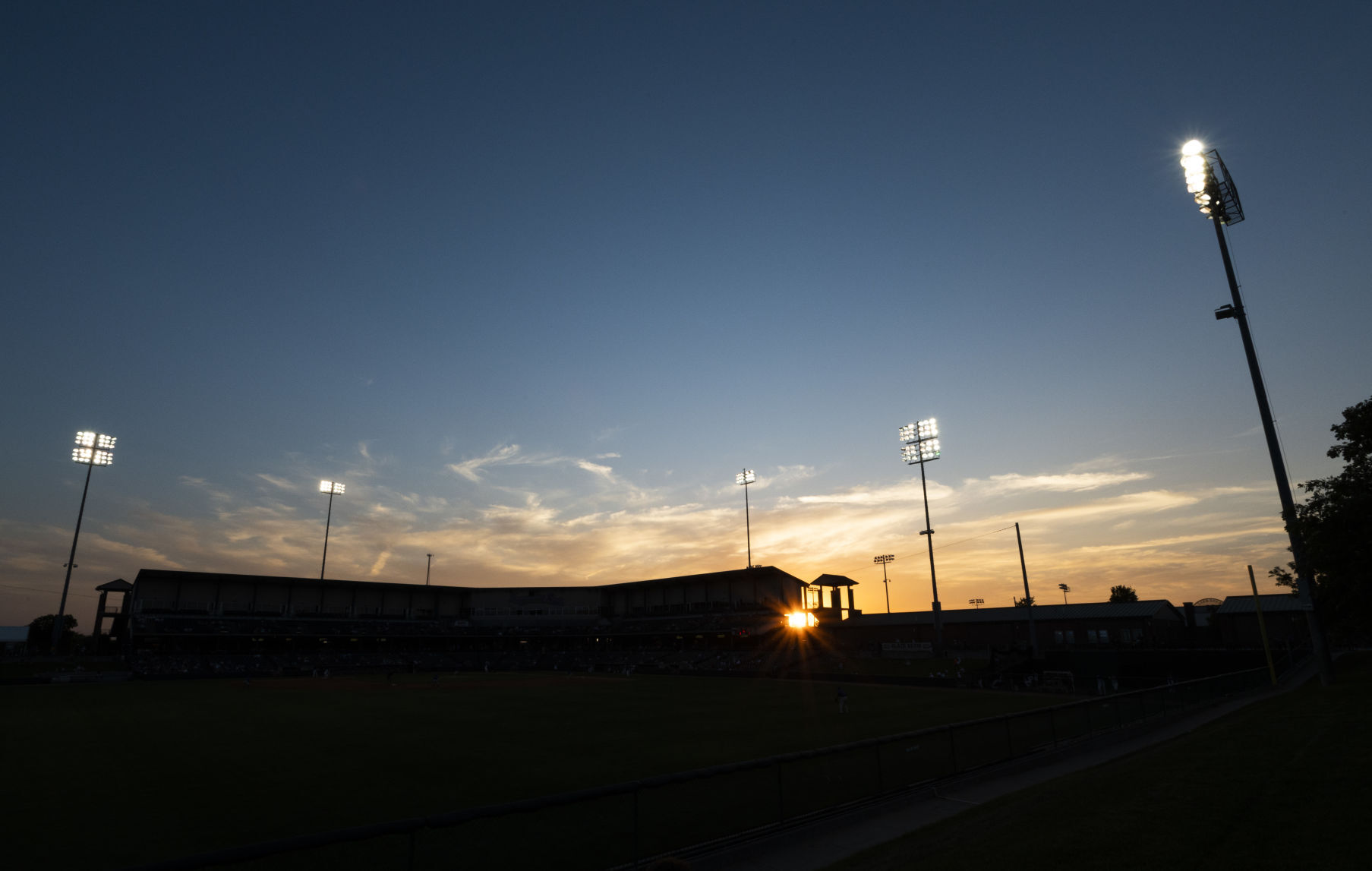 Houston vs. Lincoln, 6.10